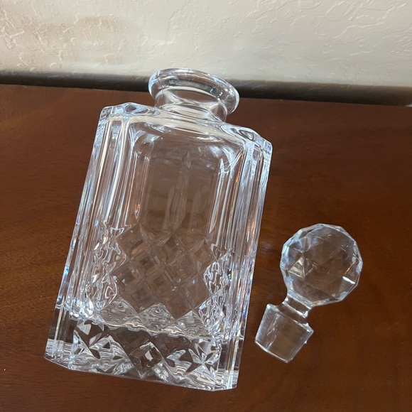 Mikasa Convetry Decanter Square 9”/ Vintage - Picture 9 of 10